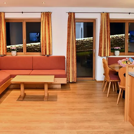Appartements Neben Der Gondelbahn - Haus Nord Brixen im Thale Exterior photo