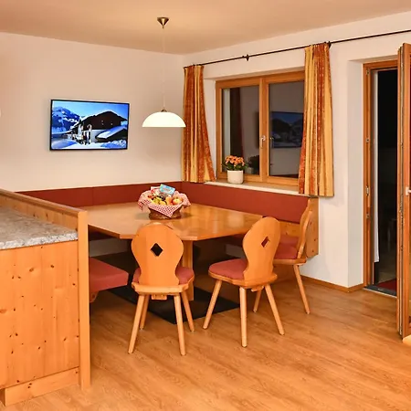 Appartements Neben Der Gondelbahn - Haus Nord Brixen im Thale Exterior photo