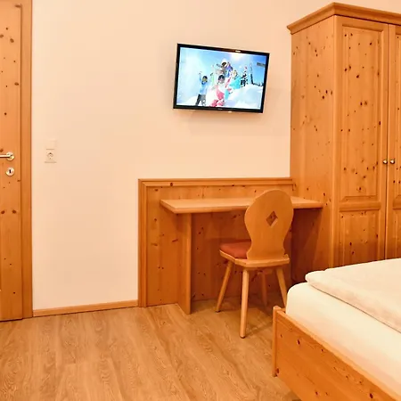 Appartements Neben Der Gondelbahn - Haus Nord Brixen im Thale Exterior photo
