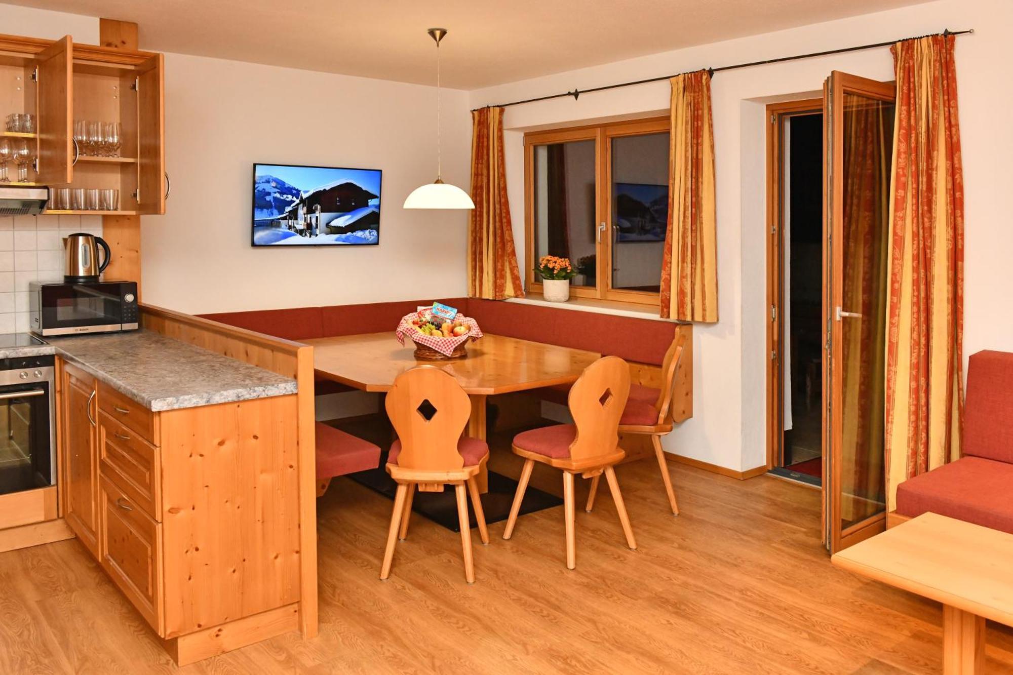Neben Der Gondelbahn - Haus Nord * Brixen im Thale
