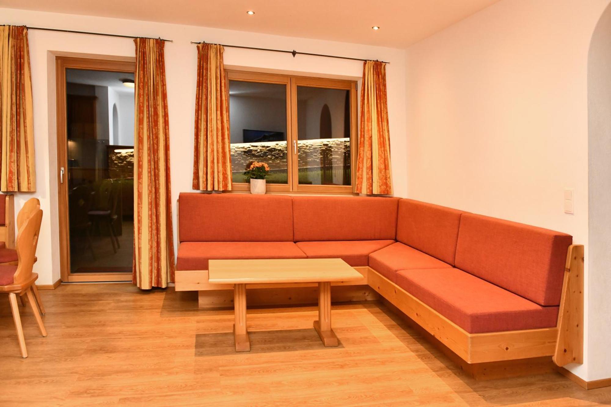 Neben Der Gondelbahn - Haus Nord * Brixen im Thale